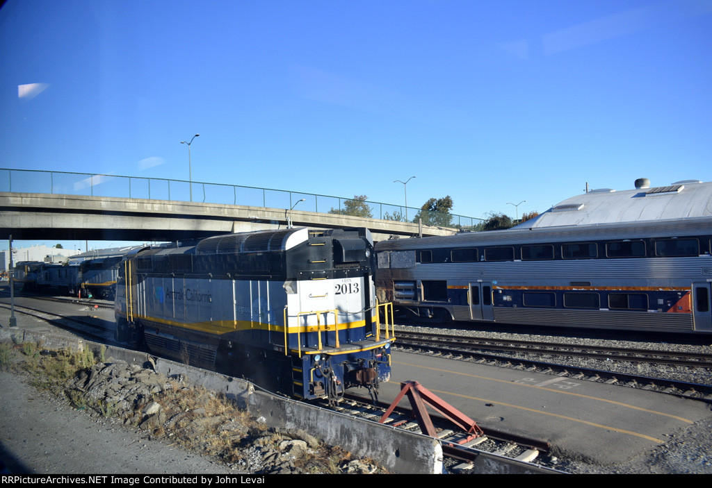 Various rolling stock in Oakland Yard-view from Capitol Corridor Train